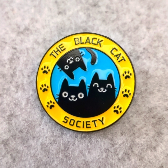 Black Cat Society Pin - Picture 1 of 3
